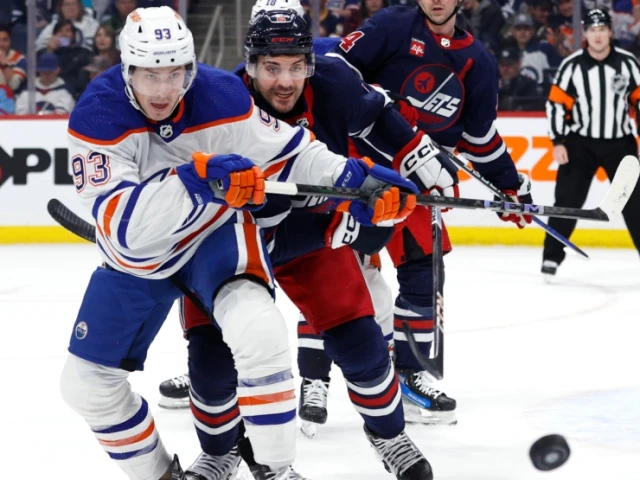 Zach Hyman scores OT winner as Oilers defeat Jets in playoff-like tilt