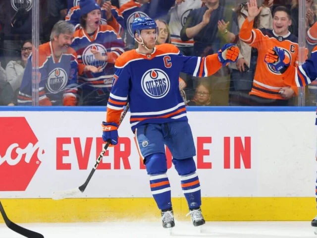 For Oilers’ Connor McDavid, another Art Ross Trophy has never looked more realistic