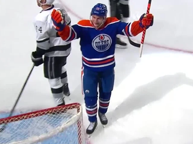 Oilers’ Hyman scores first career playoff hat trick