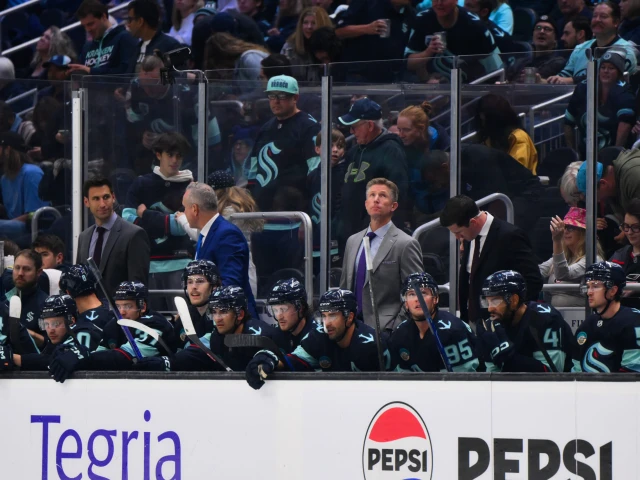 NHL Notebook: Kraken fire head coach Dave Hakstol and Jets’ Dillon remains out with hand injury